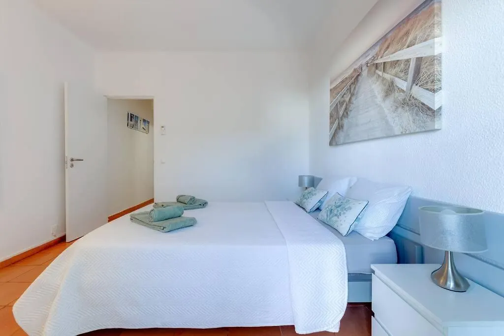Vila Magna - Apart Com Ac, Renovado Para 4 Com Vista Piscina Em Albufeira