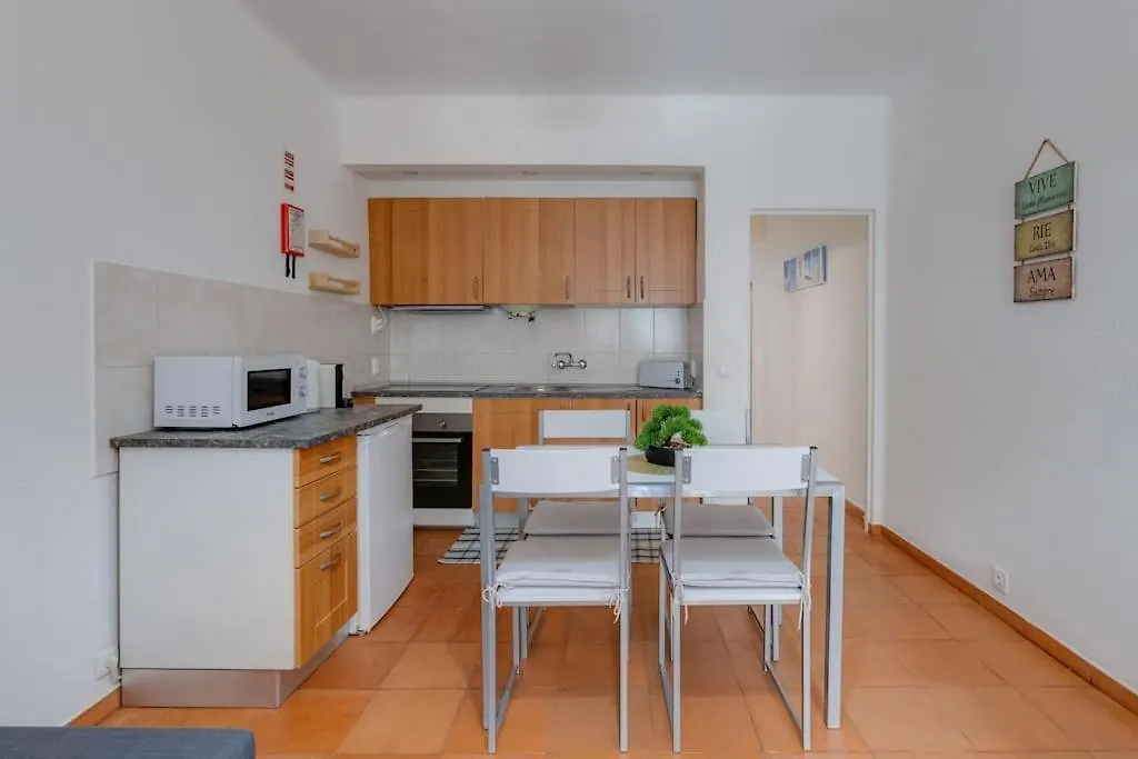 Vila Magna - Apart Com Ac, Renovado Para 4 Com Vista Piscina Em Albufeira