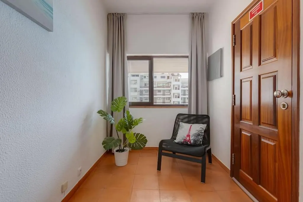 Apartment Vila Magna - Apart Com Ac, Renovado Para 4 Com Vista Piscina Em Albufeira